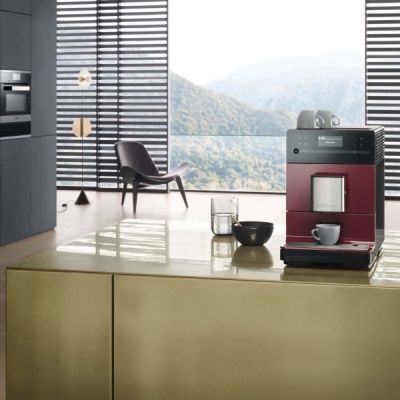 Кофемашина Miele  СМ5310 Ежевичный красный BRRT